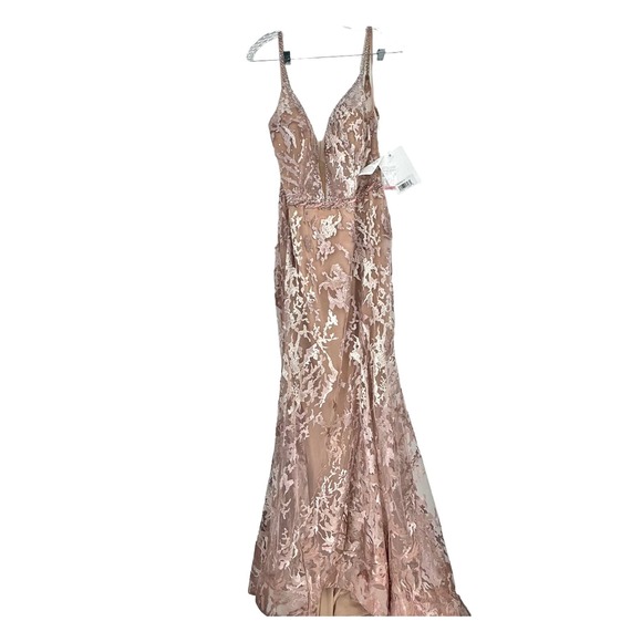 Mac Duggal Women's Plunging Neck Embroidered Gown Dress Size 14 NWT - Picture 10 of 12